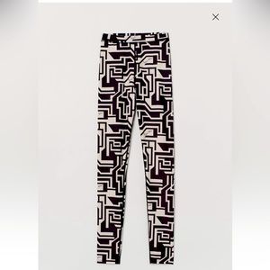 Patterned leggings